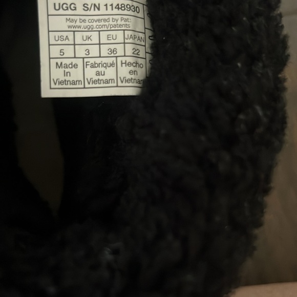 NWT UGG Mini Braided Boots! - Picture 7 of 7